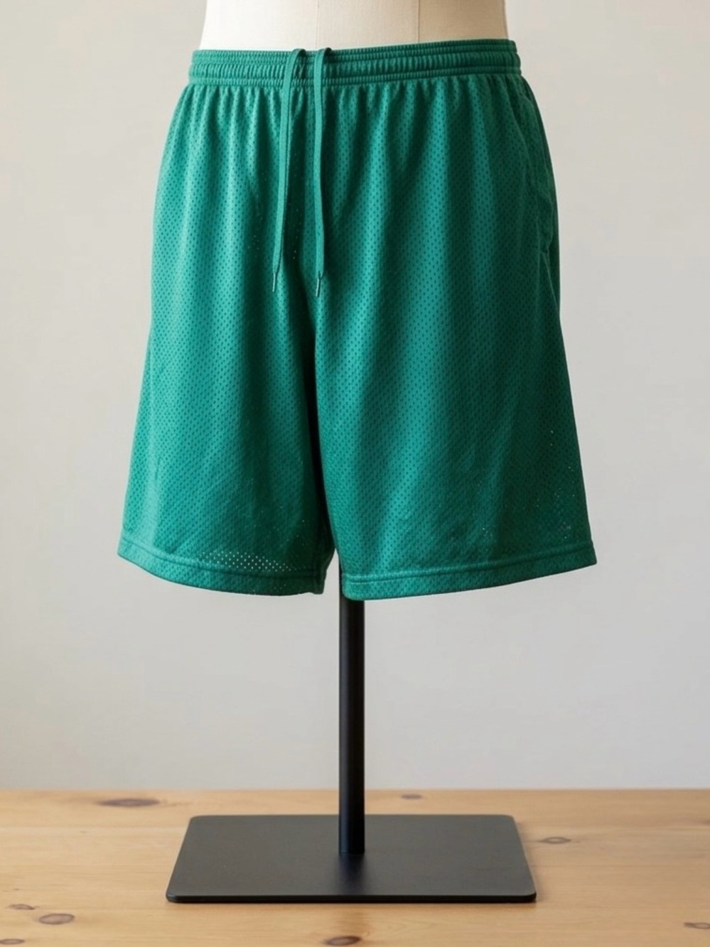 Brooks Men's Green Mesh Athletic Sports Shorts - Size M